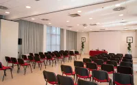 Jr Hotels Gigli Firenze Hotels in Campi Bisenzio