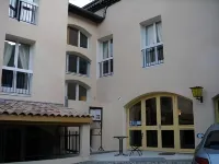 Logis Hôtel Médiéval, Montélimar Nord