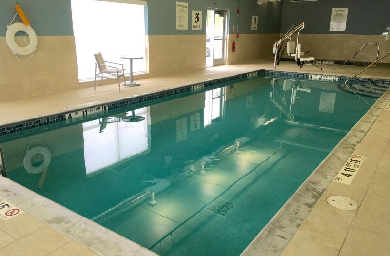 Holiday Inn Express & Suites Oswego by IHG photo 5
