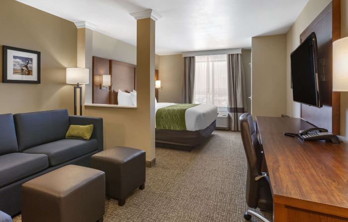 Comfort Suites Albuquerque Airport