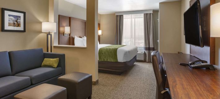 Comfort Suites Albuquerque Airport Hotele w: Albuquerque
