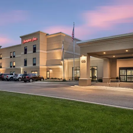 Hampton Inn Fairmont