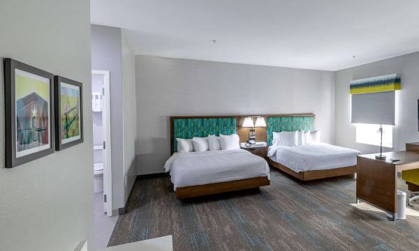Hampton Inn & Suites Cleburne