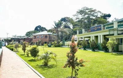 Country Lake Resort Garuga Hotels near Ngeye Clan Historical site