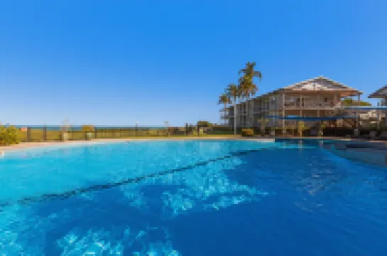 Moonlight Bay Suites