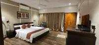 The Woods Hotels in Ratnagiri