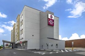 Best Western Plus Philadelphia-Pennsauken Hotel
