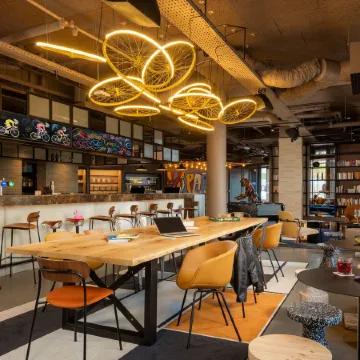 Moxy Paris Clamart