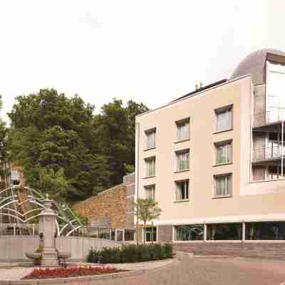 Van der Valk Hotel Spa Hotel Exterior