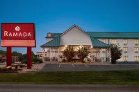 Ramada by Wyndham Pigeon Forge North Hotels in Pigeon Forge