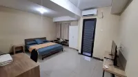 Mauna Youth Hostel by 19 Avenue Hotels in Neglasari