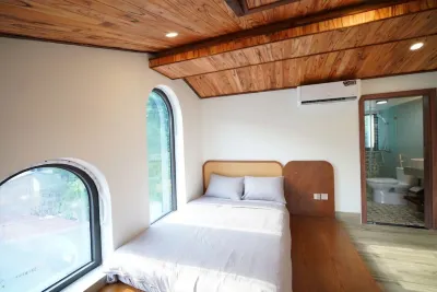 The Coral Homestay & Pub Hotel a Tân Hiệp