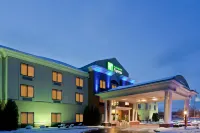 Holiday Inn Express Lordstown-Newton Falls/Warren Hotels in Warren