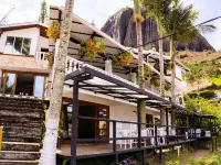 Casa Linda Guatapé Hotels in Guatape