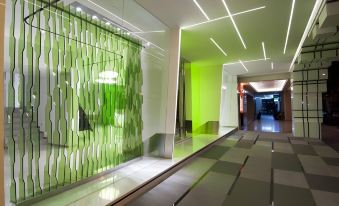 Royal Group Hotel Central Park Branch