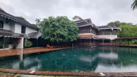 Governor's Residence - Pool