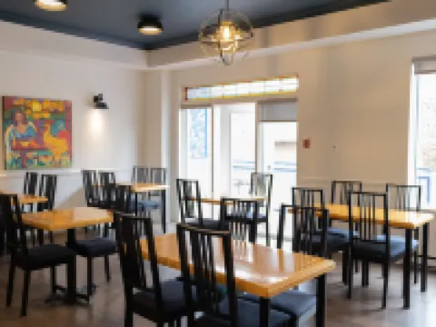 ByWard Blue Inn Hotels in Ottawa