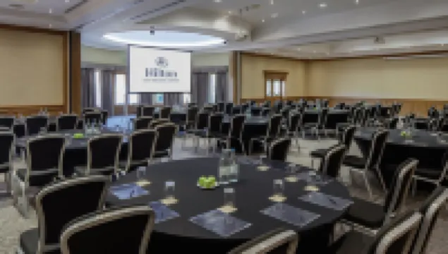 Hilton East Midlands Airport - Pet friendly