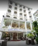 Hotel Royal Plaza Hotels near Bagno Onda 43