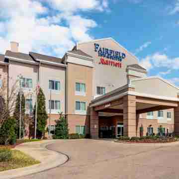 Fairfield Inn & Suites Columbus Hotel Exterior