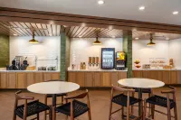 Fairfield Inn & Suites Pensacola Pine Forest - 朝食