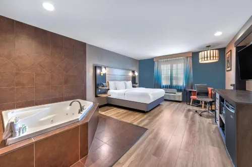 La Quinta Inn & Suites by Wyndham Woodway - Waco South Hotels in McLennan County