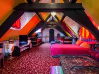 Hotel Mozart Hotels near Metro Etangs Noirs