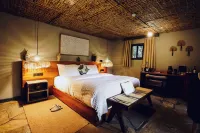 Sambora Kinigi Hotels in 