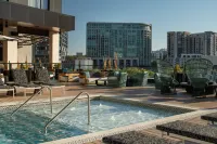 Hotel Fraye Nashville, Curio Collection by Hilton - Rooftop Pools