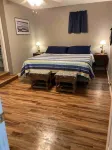 Charming house on deep water cove and amazing views