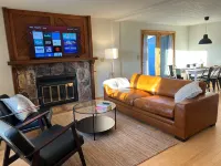 Spacious Taos Getaway with King Suite & Steam Bath: Views, Gorge & Town Nearby