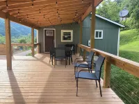 Riverview Retreat - house with sauna in the New River Gorge National Park!