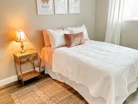 Modern 4 Bedroom Home 法倫酒店