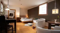 Small romantic apartment with sauna, garden, pool
