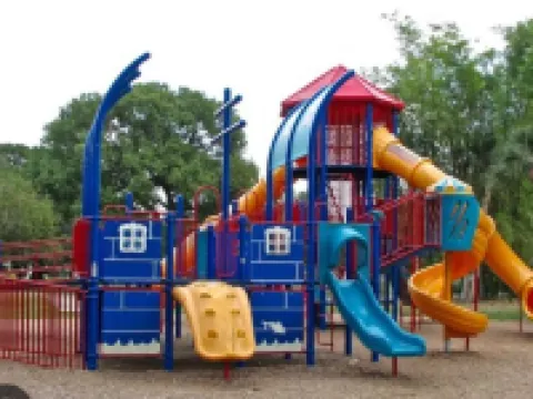 Shore Drive Sunshine Fully Furnished Home Pet Friendly Hotels in Oldsmar