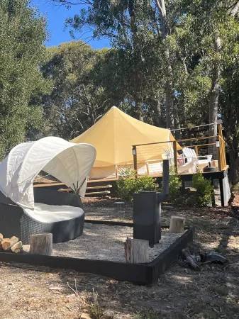 Glamping  in the stunning Adelaide Hills in the heart of wine country