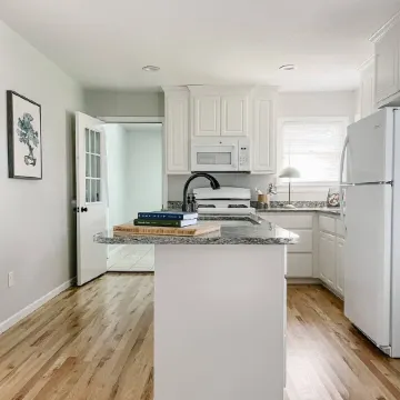 Boutique home near ACU