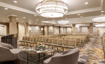 Martinique New York on Broadway, Curio Collection by Hilton