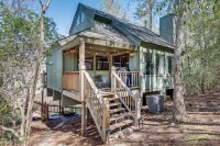Cozy Private 3 bed 3 bath Cabin!! Minutes from DT Helen!!