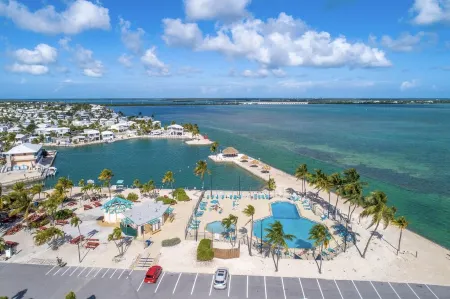 Cozy Venture Out Cottage