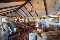 The High House - an amazing 5 STAR LUXE mountain retreat in Highlands/Cashiers