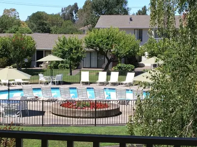 Relaxing & Romantic 1 bedroom Condo, in the Heart of Wine Country