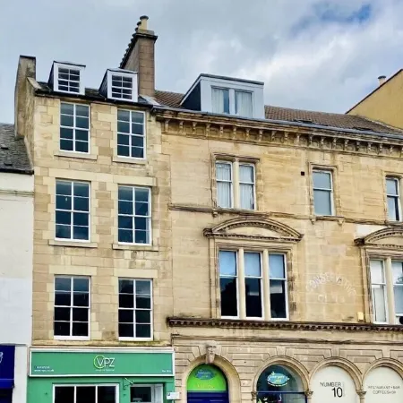 Newly renovated 3-bedroom townhouse in Cupar town centre