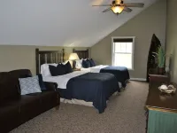 Entire home steps from the Missouri River! Hotels in Lyman County