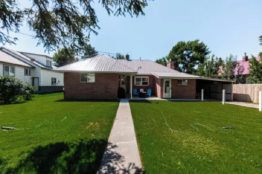 Charming Home near Yellowstone & Grand Teton NP