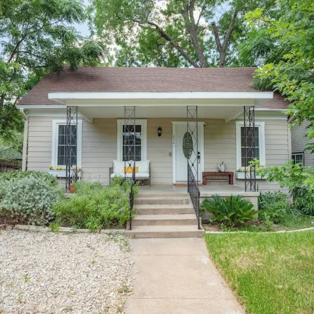 The Wilson House - Central Waco