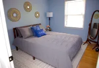 Cozy 4-bedroom house in North Cape May with WiFi, AC, sleeps 8