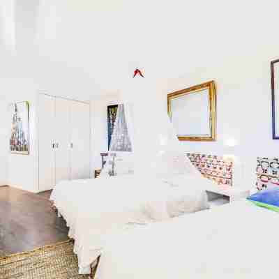 Villa La Romane Rooms