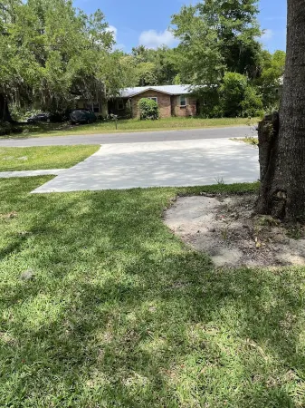 Twin Oaks Cottage in charming downtown St. Marys, walking distance to waterfront