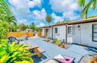 Charming Studio Apartment in Sunny Pompano Beach, Florida - Your Ideal Getaway!